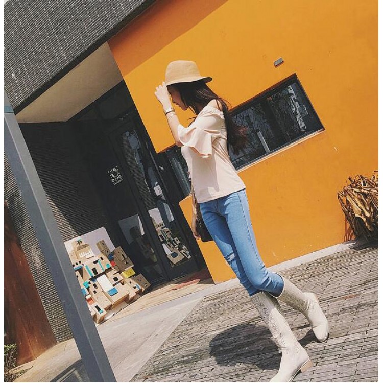 TE3169LXY Top in chiffon spesso con scollo a barchetta e maniche a balze dal design unico-5