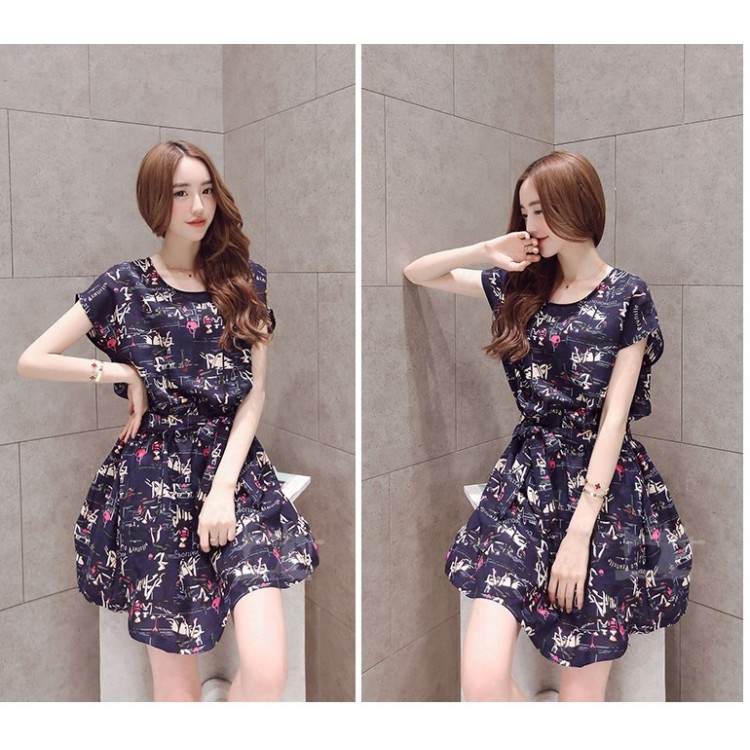 TE3913MY Abito a maniche corte con allacciatura in vita con stampa brividi-3