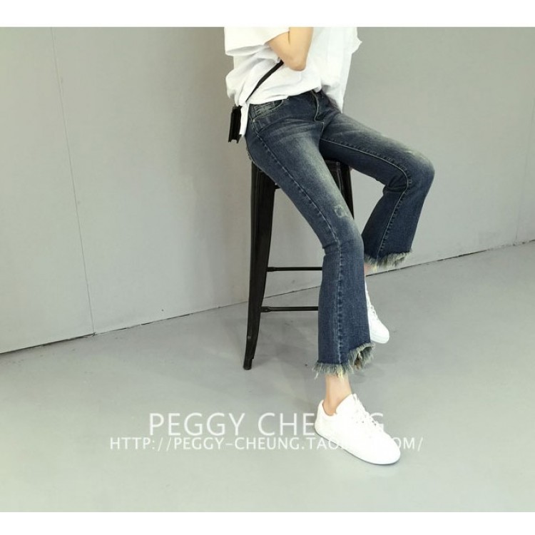 TE5080DDFS Jeans a zampa d'elefante con nappe irregolari e fondo abrasato di nuovo stile-3