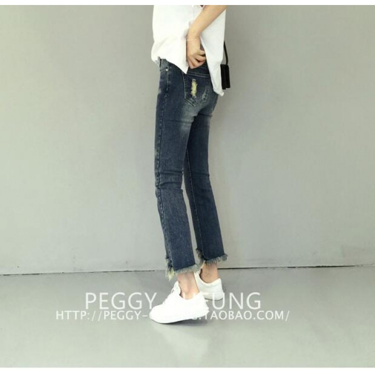 TE5080DDFS Jeans a zampa d'elefante con nappe irregolari e fondo abrasato di nuovo stile-5