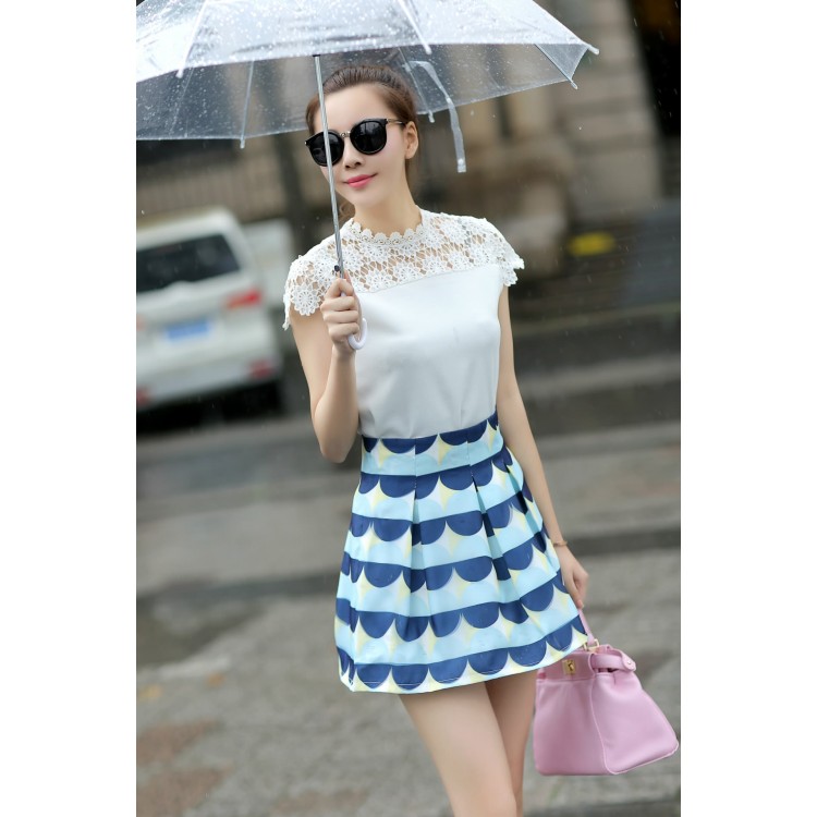 TE5273HM Top in pizzo a maniche corte svasato con gonna con motivo a onde-1