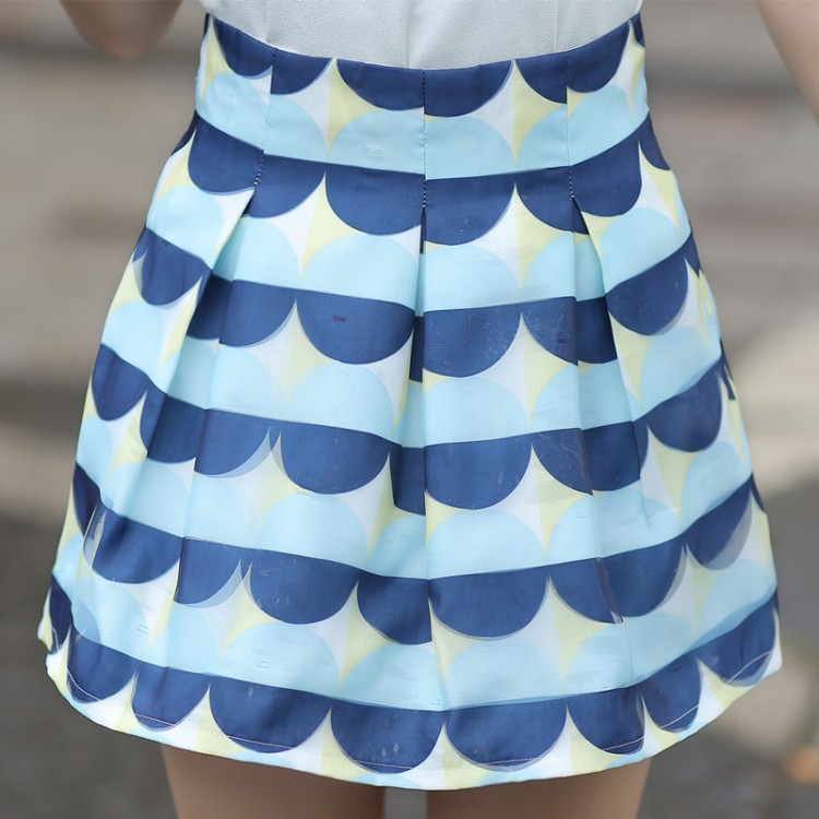 TE5273HM Top in pizzo a maniche corte svasato con gonna con motivo a onde-4