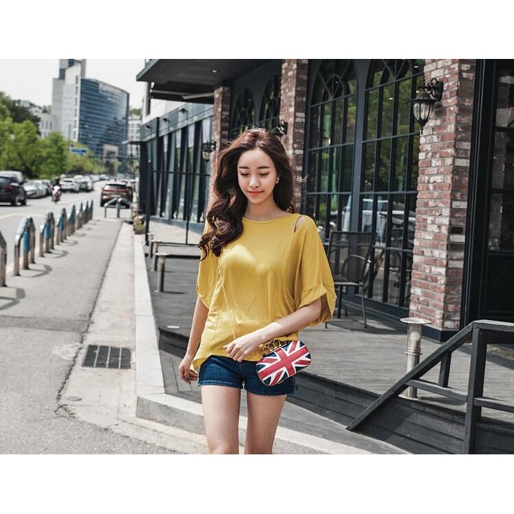 TE6423YZS T-shirt irregolare sexy ampia con maniche a pipistrello e schiena scoperta-4