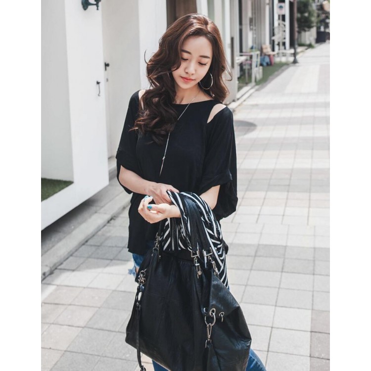 TE6423YZS T-shirt irregolare sexy ampia con maniche a pipistrello e schiena scoperta-5