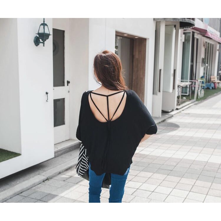 TE6423YZS T-shirt irregolare sexy ampia con maniche a pipistrello e schiena scoperta-7