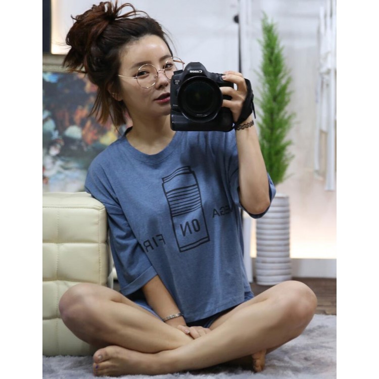 TE6434YZS T-shirt con stampa di lettere macarons color caramello, maniche a pipistrello e pantaloncini-7