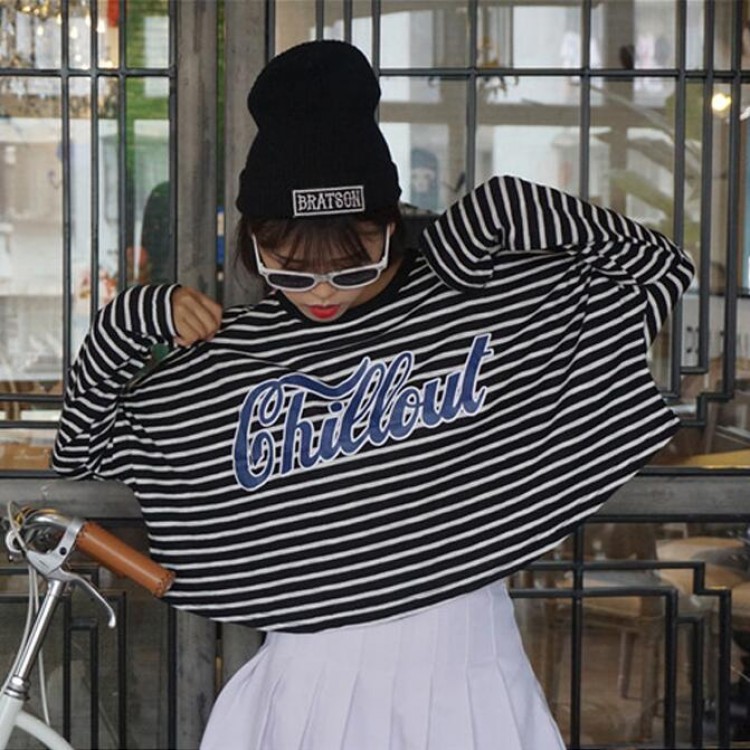 TE6558YZS T-shirt con maniche a pipistrello con stampa di lettere a strisce di grandi dimensioni alla moda coreana-6