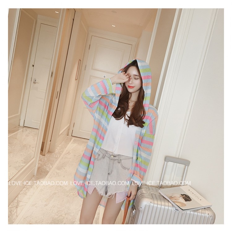 TE6742YRYY Cappotto con protezione solare a righe colorate, sciolto e alla moda-2