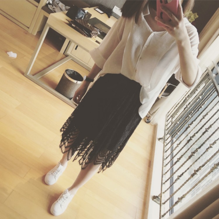 TE7593SSCL Bellissima camicia in chiffon bianco con scollo a V-2