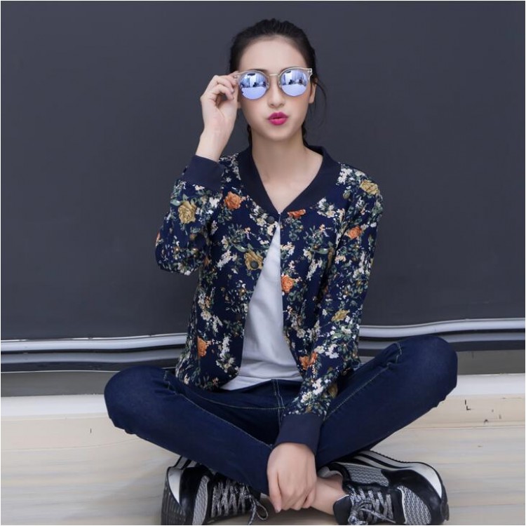 TE823LLJ Giacca da baseball slim con stampa in stile giapponese-8