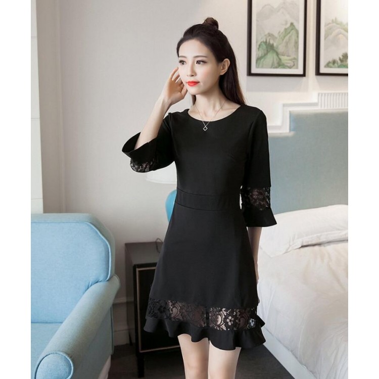 TE8711XBFS Abito nero a vita slim con maniche a tromba e coda di pesce-1