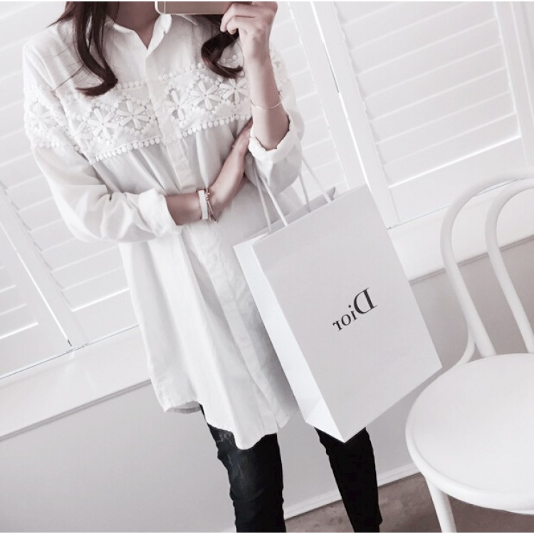 TE8453XNE Blusa lunga ampia e ampia con cuciture in pizzo-3