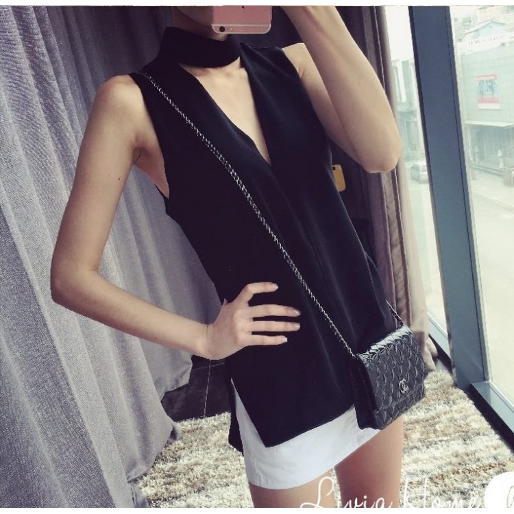 TE9929YBF Top con maniche a V profondo-4