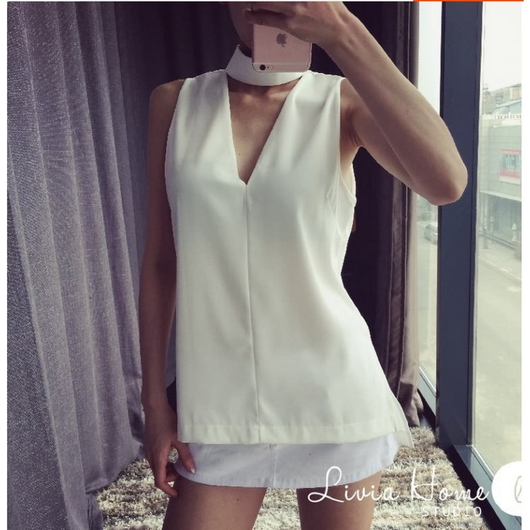 TE9929YBF Top con maniche a V profondo-8